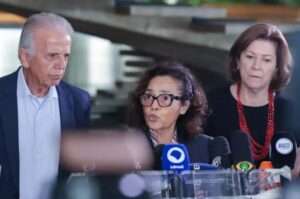 Leia mais sobre o artigo Fronteira do Brasil com a Venezuela está tranquila e aberta, diz Múcio