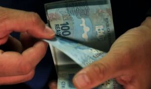 Leia mais sobre o artigo Conselho amplia poderes do FGC para socorrer banco antes da liquidação