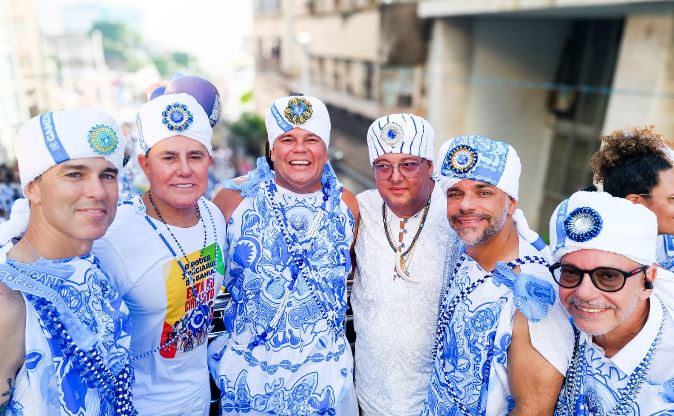 Geraldinho celebra desfile no Filhos de Gandhy e destaca cultura de paz no Carnaval 2026