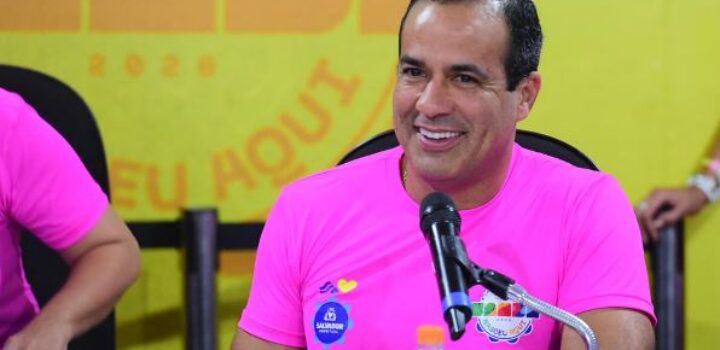 “Tivemos o melhor sábado de carnaval em toda a história”, afirma Bruno Reis