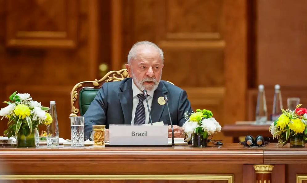 Na Índia, Lula defende governança global da IA liderada pela ONU