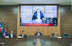 Leia mais sobre o artigo “Cerimônia de posse administrativa da Mesa Diretora marca novo ciclo do Judiciário baiano”, destaca presidente da ALBA