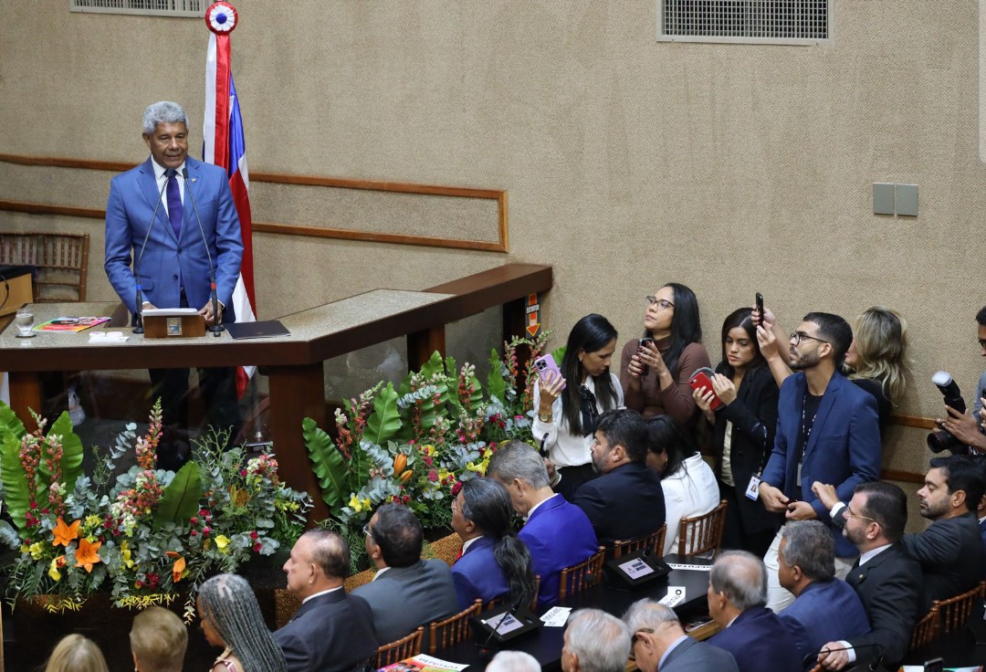 Na Alba, Jerônimo Rodrigues destaca investimento histórico de R$ 34,1 bilhões na rede de saúde da Bahia