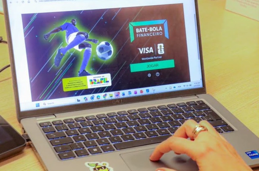 Nova ferramenta do Governo promove educação financeira a famílias inscritas no CadÚnico