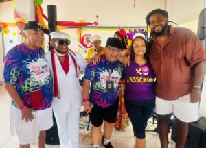 Leia mais sobre o artigo Aladilce levou pautas sociais para a Mudança do Garcia no bloco Xô Assédio
