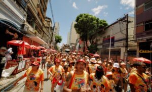 Leia mais sobre o artigo Ouro Negro: Vamos Nessa Kids leva alegria para as famílias no circuito Osmar