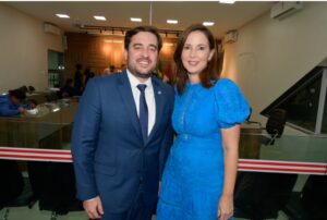 Leia mais sobre o artigo Presidenta da OAB-BA, Daniela Borges, e vice-presidente, Hermes Hilarião, serão homenageados na Câmara de Salvador