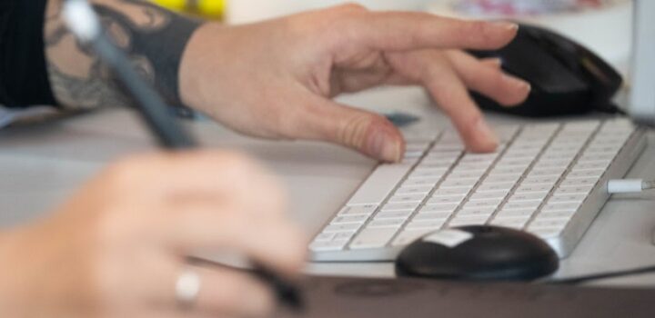 Mais de 1,4 mil vagas: IEL abre oportunidades de estágio pelo Brasil