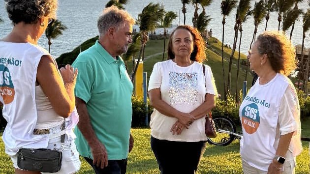 Aladilce parabeniza Gambá e SOS Buracão por vitória judicial