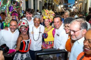 Leia mais sobre o artigo Vice-governador Geraldo Júnior ressalta planejamento e integração no lançamento do Carnaval da Bahia 2026