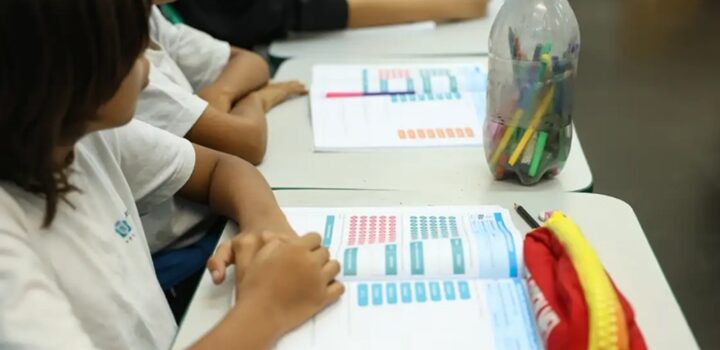 Com aumentos das mensalidades escolares, prévia da inflação de fevereiro acelera para 0,84%