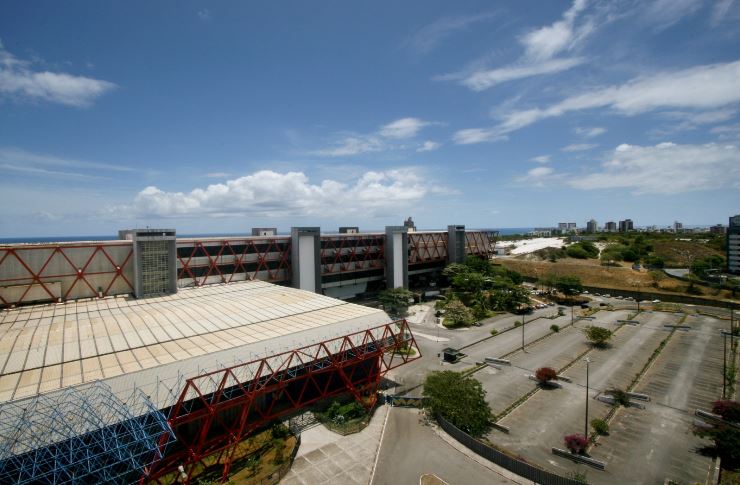 Secretaria da Administração publica edital para leiloar antigo Centro de Convenções