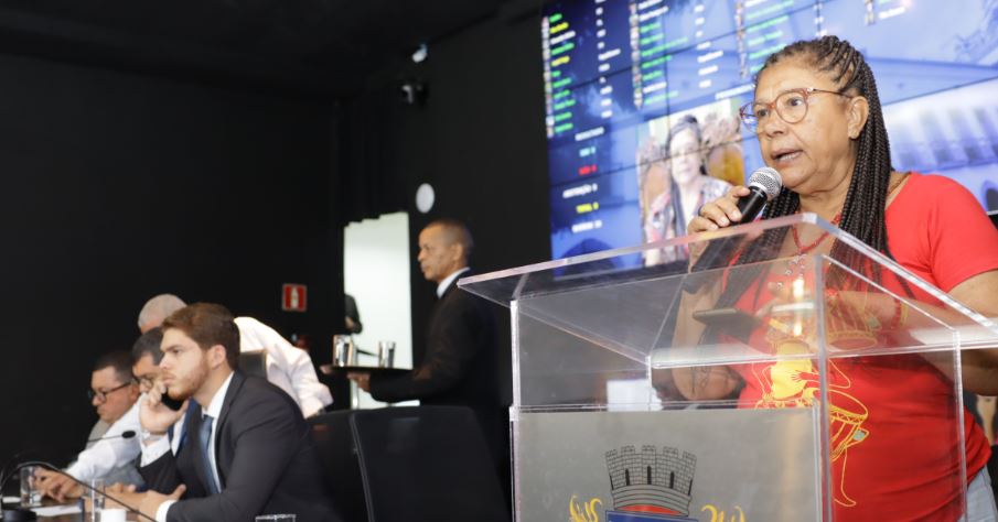 Marta Rodrigues aponta perda de recursos do Fundeb