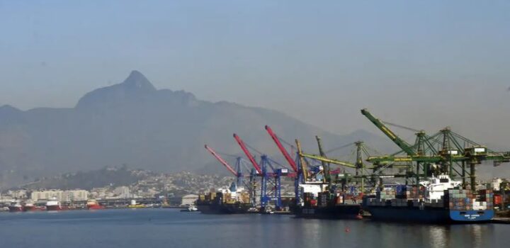 Balança comercial tem quarto melhor resultado para fevereiro