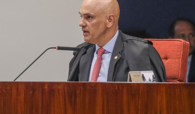 Moraes nega conversas com Vorcaro no dia em que banqueiro foi preso