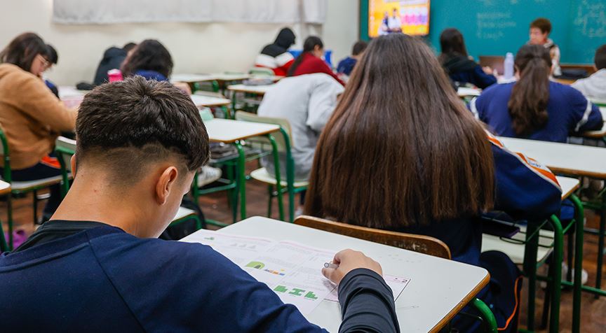 Com reajustes das mensalidades escolares, inflação acelera para 0,70% em fevereiro