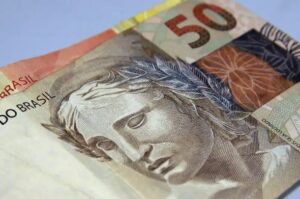 Leia mais sobre o artigo Arrecadação federal bate recorde e soma R$ 222,1 bilhões em fevereiro