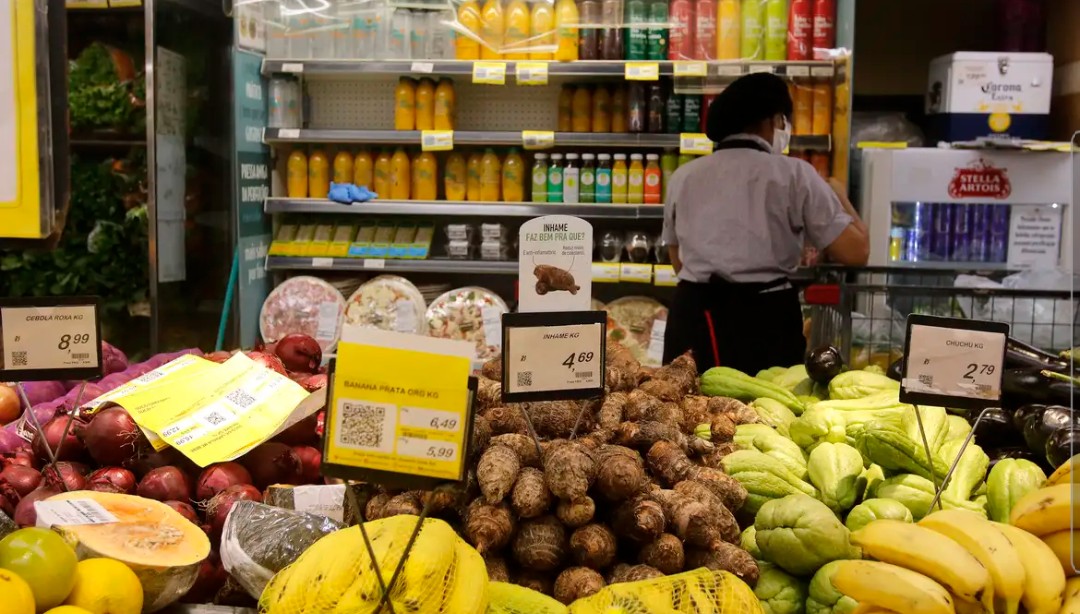 Estimativas do mercado para inflação e PIB ficam estáveis