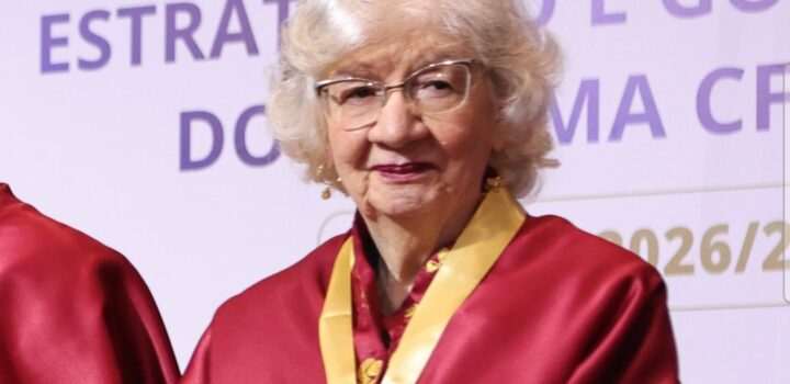 Vice-presidente da ACB, Maria Constança Galvão é a primeira mulher baiana na Academia Brasileira de Ciências Contábeis