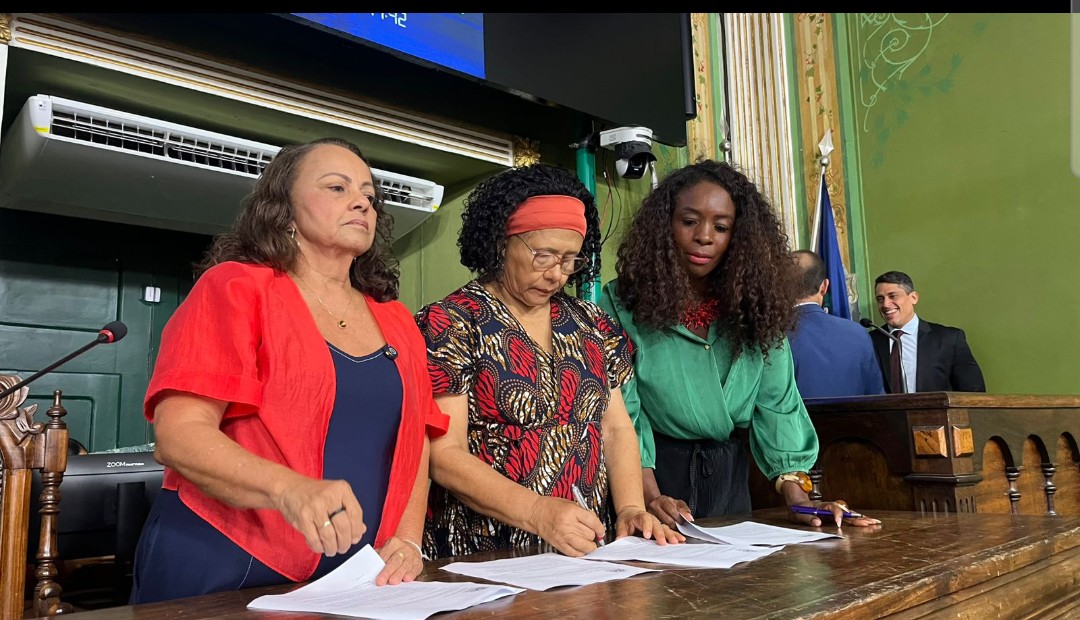Aladilce, Marta e Eliete aderem ao Protocolaço Pela Vida das Mulheres em Salvador