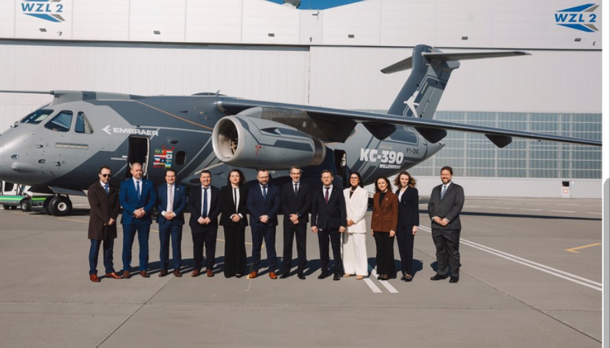 Embraer apresenta o KC-390 Millennium à WZL‑2 e avança em cooperação sobre MRO na Polônia
