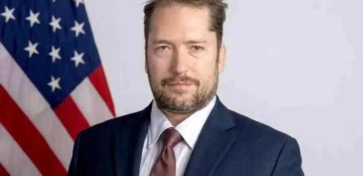 Itamaraty confirma revogação de visto de assessor de Trump