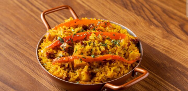 Restaurante Santiago abre encomendas de pratos da cozinha ibérica para a Semana Santa