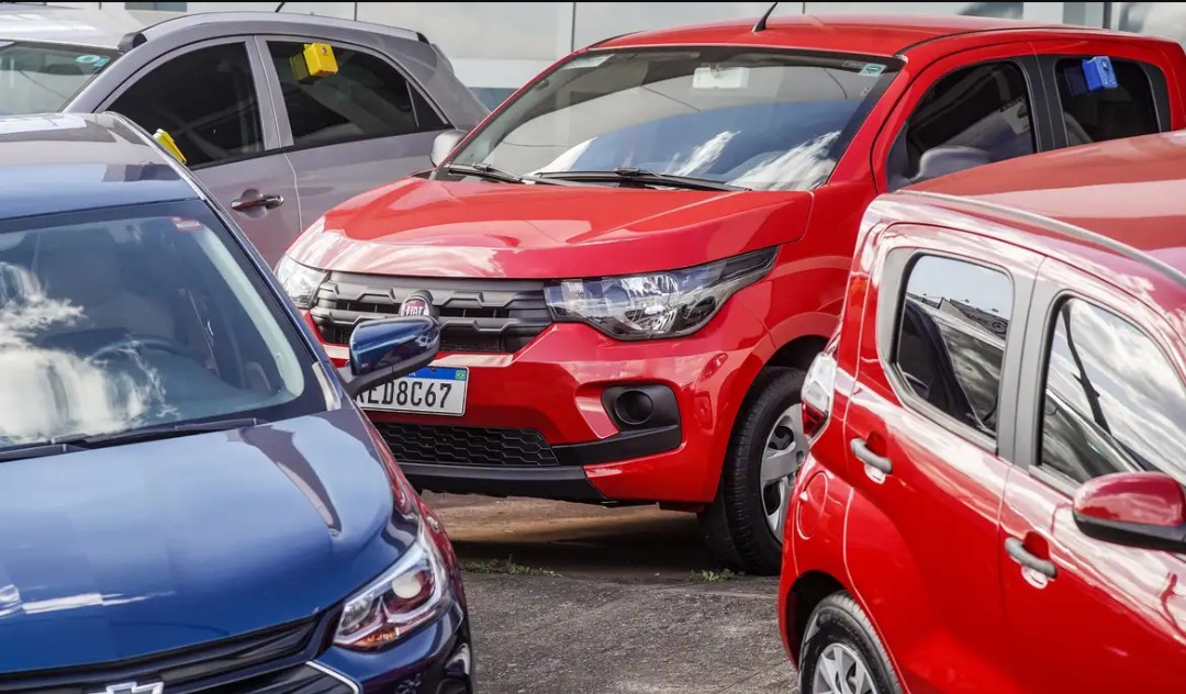 Pesquisa revela que 68% dos brasileiros pretendem comprar um carro em 2026, segundo a Webmotors