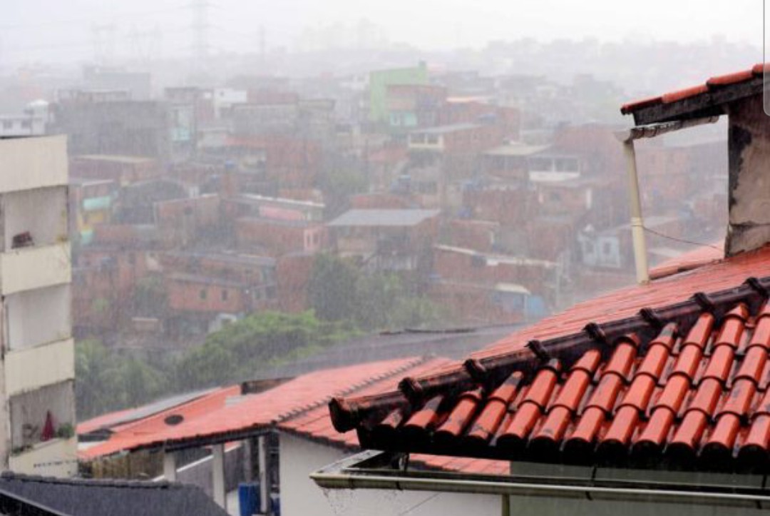 Defesa Civil eleva nível operacional de observação para atenção após fortes chuvas em Salvador