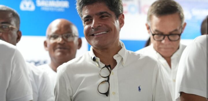 ACM Neto lança pré-candidatura, fecha com PL e vai apoiar Flávio Bolsonaro