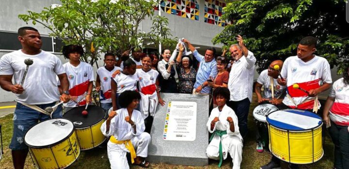 Vice-governador&nbsp; entrega requalificação da ordem de R$ 15 milhões em escolas de tempo integral