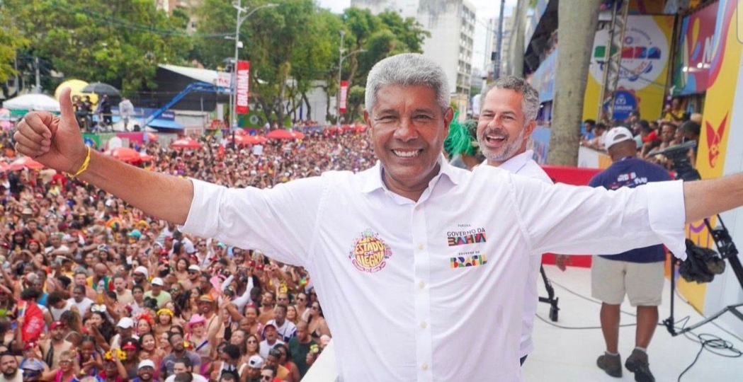 Jerônimo celebra aniversário de Salvador em artigo