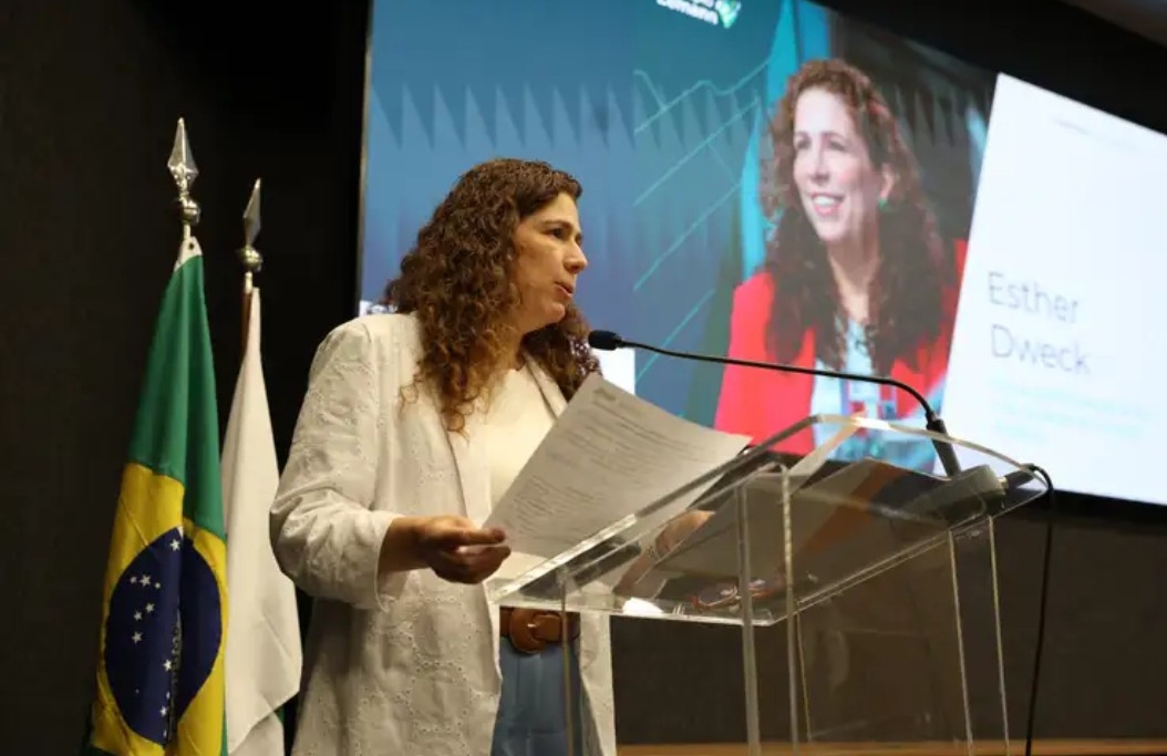 Nobel de Economia ajudará a capacitar servidores públicos no Brasil