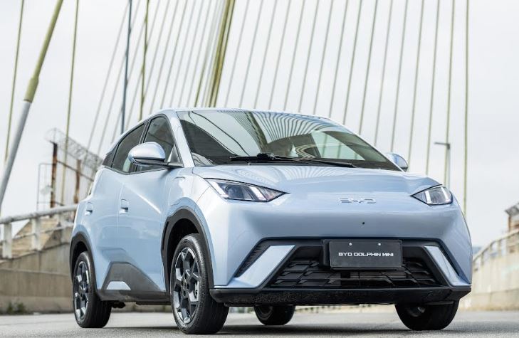 BYD cresce 73% em trimestre histórico e quebra recorde com mais de 16 mil emplacamentos em março