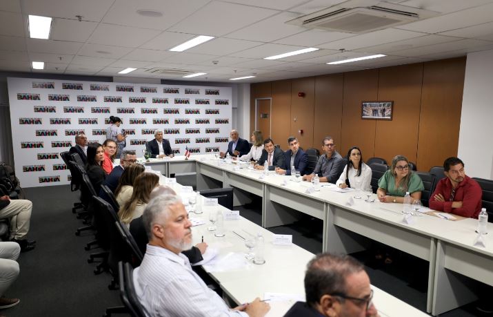 Governo realiza entregas e anuncia novos investimentos para Brotas de Macaúbas