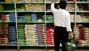 Leia mais sobre o artigo Excesso de chuvas causa aumento no preço do feijão