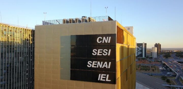 CNI e mais de 400 entidades divulgam manifesto contra mudanças na escala de trabalho 