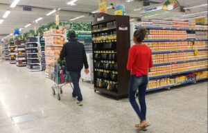 Leia mais sobre o artigo Vendas do varejo crescem 0,6% e atingem novo recorde em fevereiro