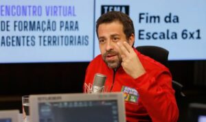 Leia mais sobre o artigo Boulos diz que fim da escala 6 por 1 é “para agora”