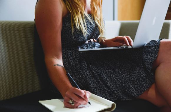 Vagas PJ crescem no primeiro trimestre enquanto regime CLT mantém estabilidade nas contratações