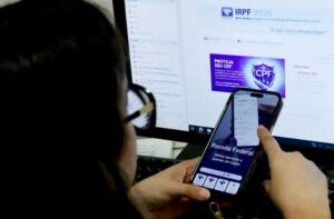 Leia mais sobre o artigo Investimentos no exterior exigem atenção redobrada na declaração do Imposto de Renda