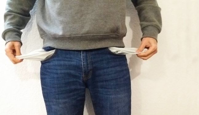 Reincidência atinge 85,34% dos consumidores que entraram na inadimplência em março, aponta CNDL e SPC Brasil