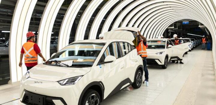 BYD disponibiliza 450 vagas de emprego no SineBahia a partir desta quinta-feira (30)