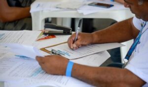 Leia mais sobre o artigo Escala 6×1: jornada menor na Europa manteve empregos e não reduziu PIB