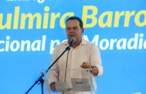Leia mais sobre o artigo Vice-governador Geraldinho critica atraso da Prefeitura na entrega do Residencial Zulmira Barros