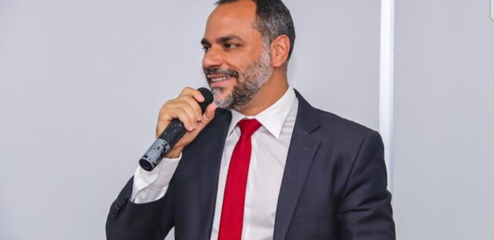 Augusto Vasconcelos comemora 7 mil novos empregos gerados na Bahia em fevereiro