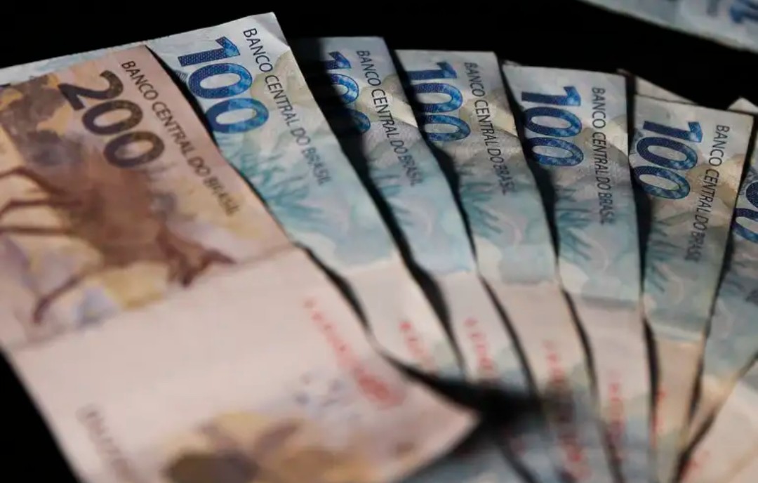 CNC: endividamento recorde de 80,4% reforça alerta no orçamento familiar