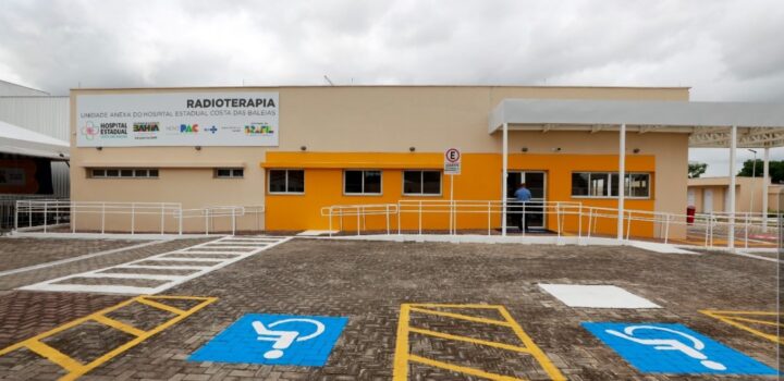 Governo da Bahia entrega serviço de radioterapia e consolida Hospital Estadual Costa das Baleias