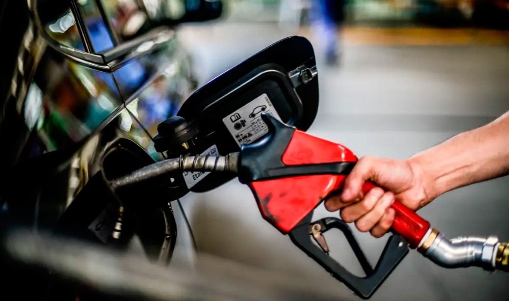 Transportes e alimentação elevam o IPCA de março para 0,88%