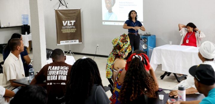 VLT conecta juventude a ações de cidadania durante evento no Subúrbio de Salvador